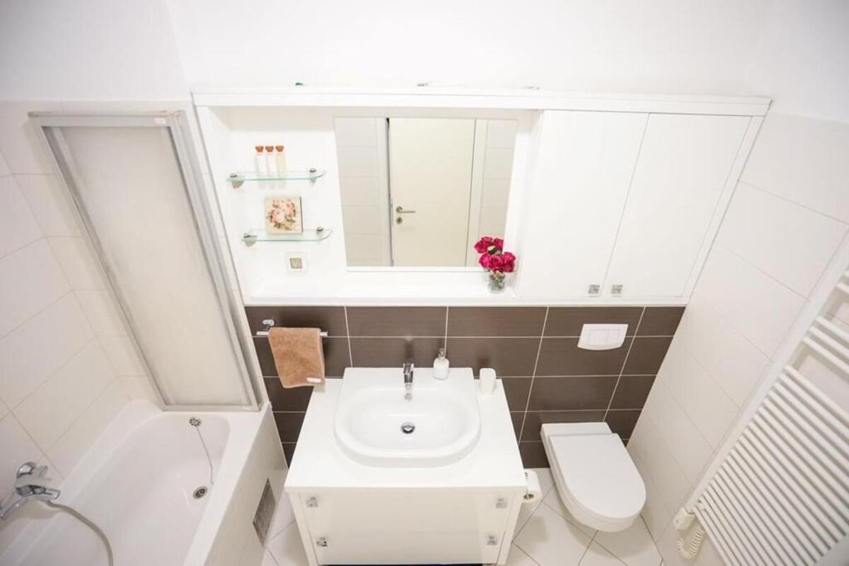 Apartment Zara White 외부 사진
